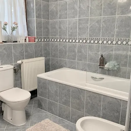 Apartament Chantal * 코스실리스코