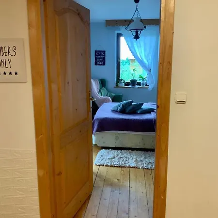 Apartament Chantal 아파트 코스실리스코